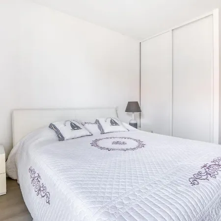 Les Amarres De L'aiguillon-1 By Interhome Apartamento